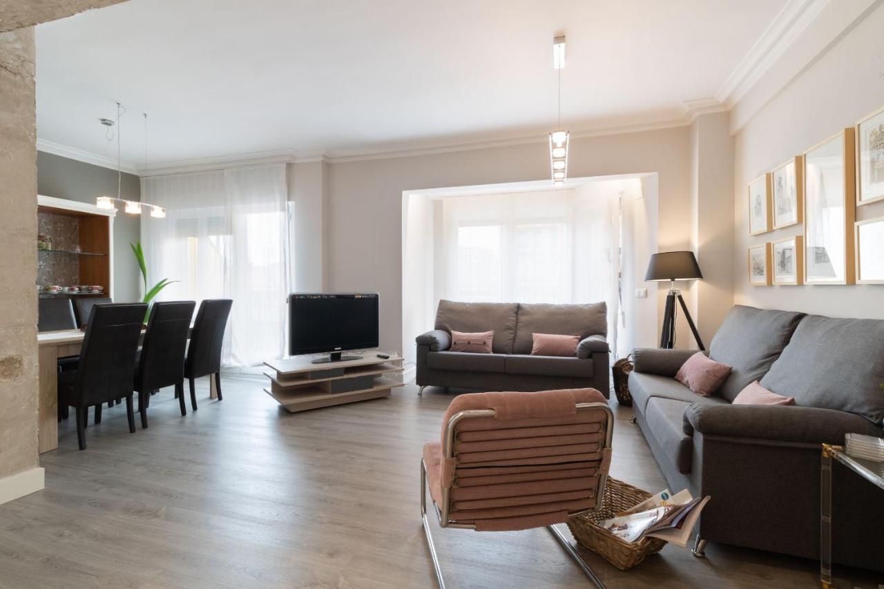 San Pietro Home La Rioja โลโกรโญ ภายนอก รูปภาพ