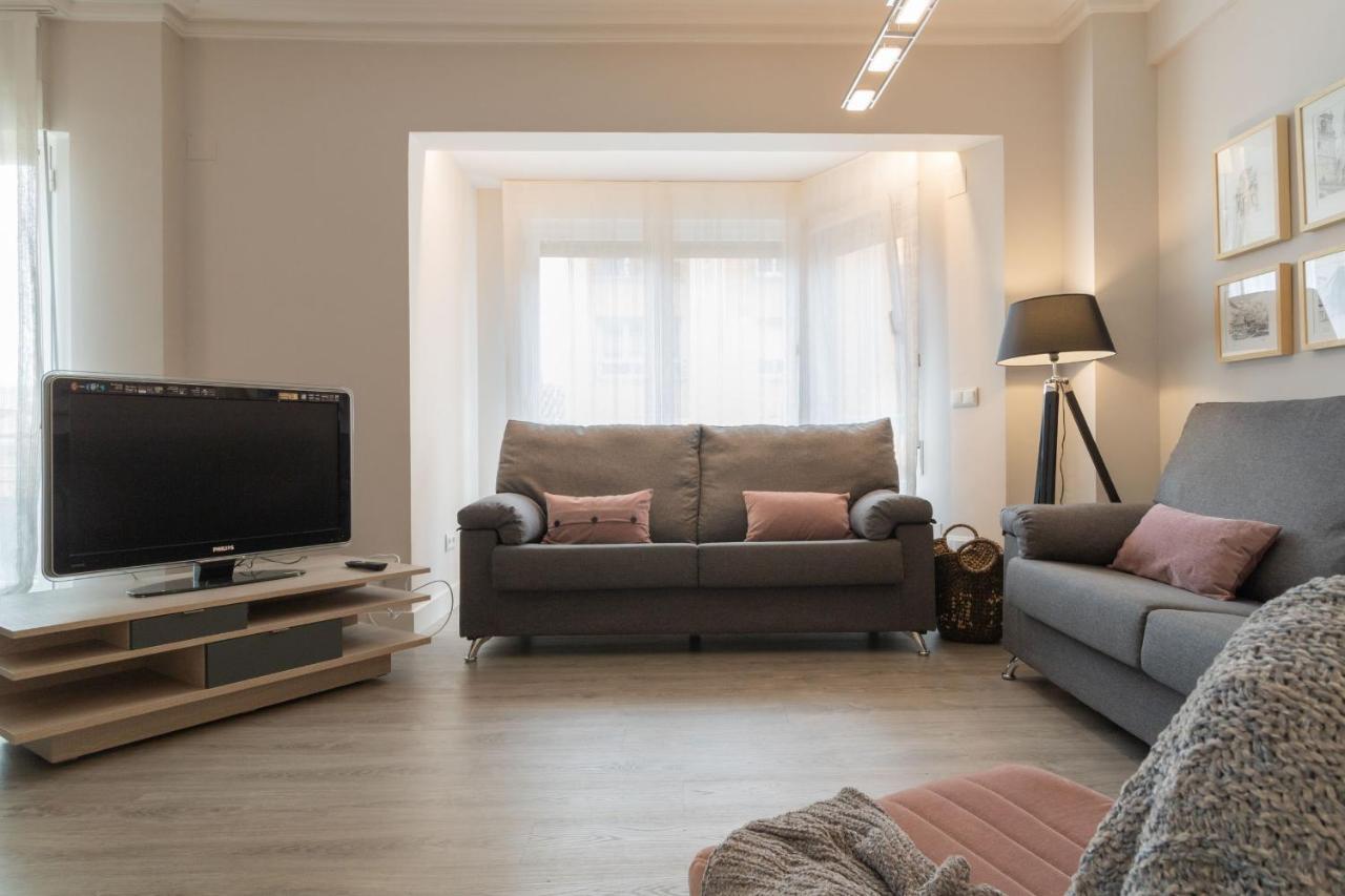 San Pietro Home La Rioja โลโกรโญ ภายนอก รูปภาพ